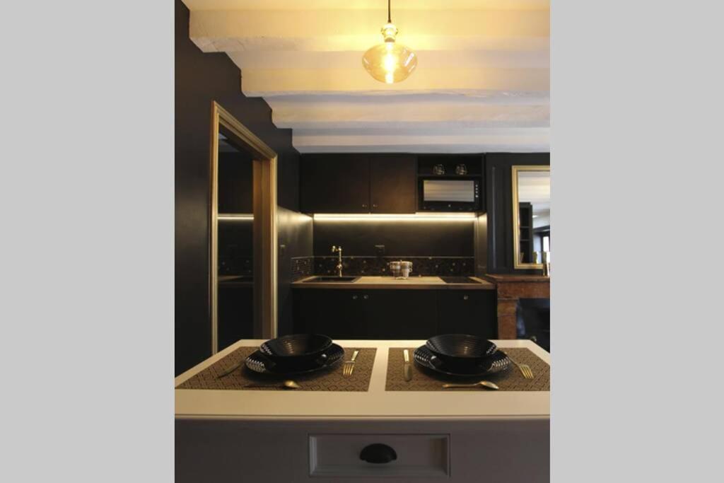 Le Boudoir Apartment Lyon Bagian luar foto